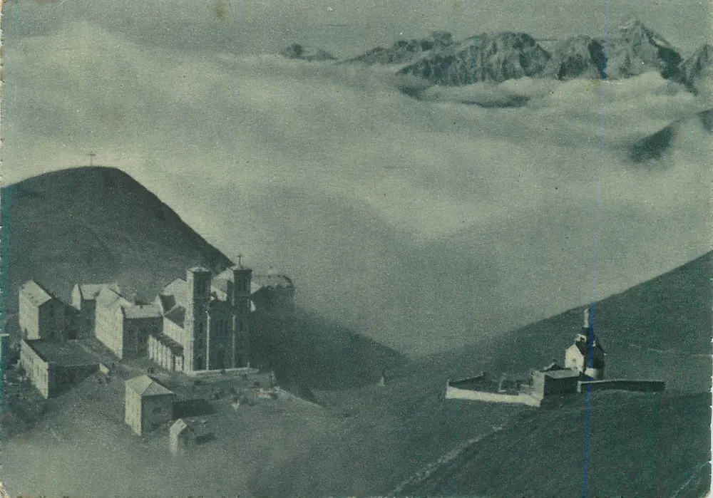Abtei Saint-Michel d'Arcenac — Panoramablick — unbekannter Verleger - Vorderseite