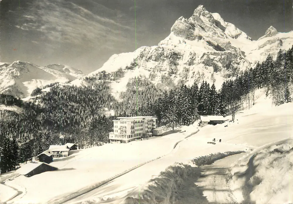 Alpenhotel — Winterlandschaft — Verlag nicht sichtbar - Vorderseite