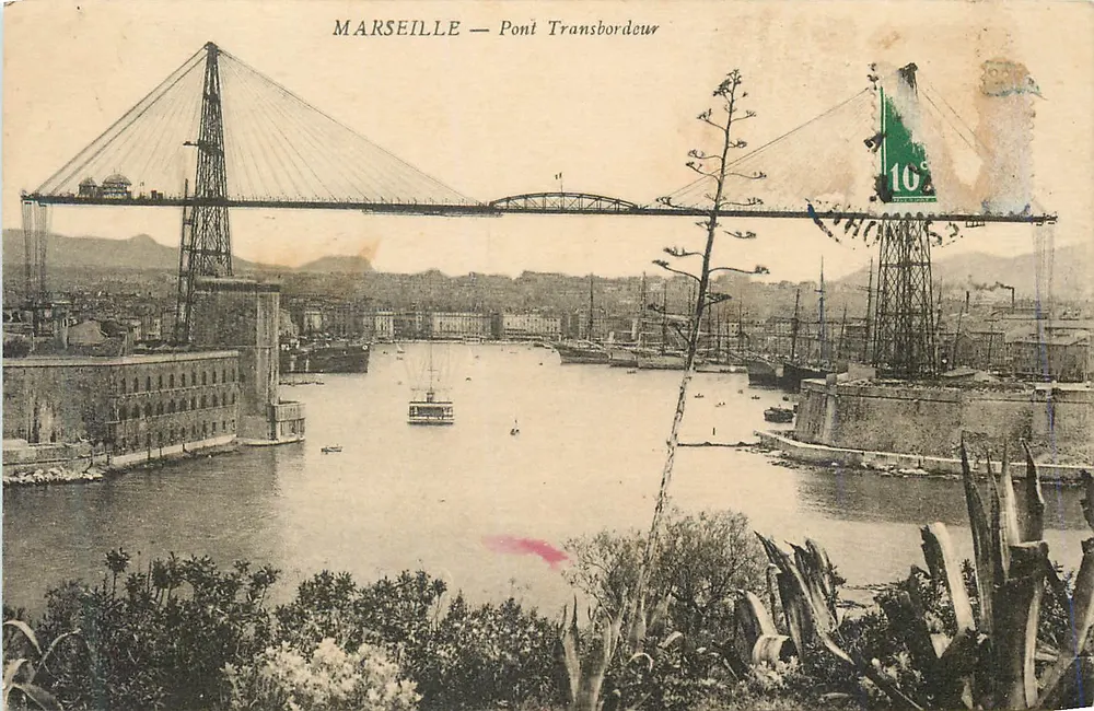 Marselha — Ponte Transbordeur — vista do porto - Frente