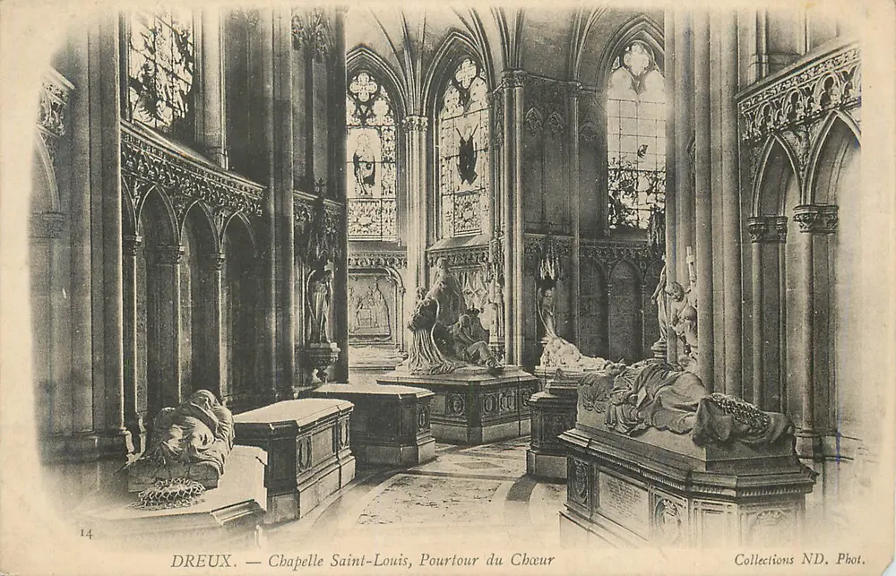 Dreux — Kapelle Saint-Louis, Apsisbereich - Vorderseite