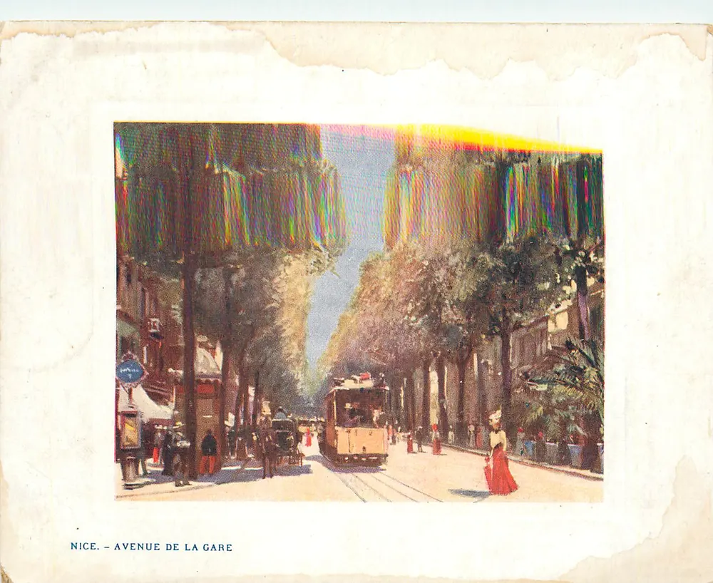 Nice - Avenida da Estação — vista de trem e pedestres - Frente
