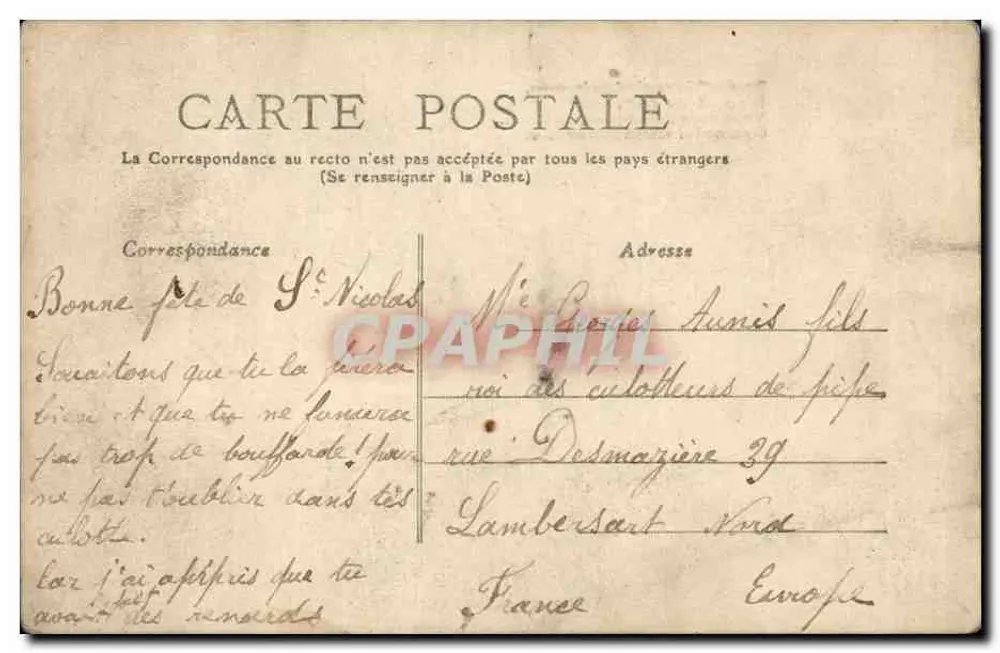Um homem entrega um buquê a outro homem — Georges Aunis filho — editor não visível - Verso