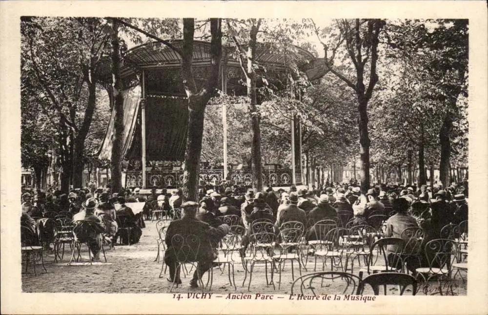 Vichy — Alter Park — Die Stunde der Musik — Verlag: J. Bernard, Nr. 14 - Vorderseite