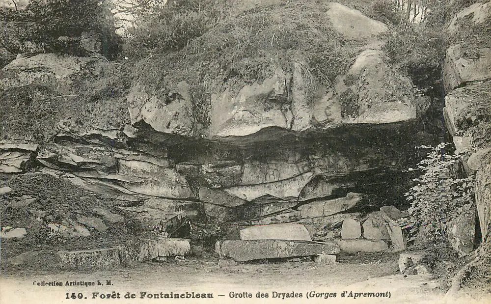 Forêt de Fontainebleau — Grotte des Dryades (Gorges d'Apremont) — Künstlerische Sammlung h. M. n° 140 - Vorderseite