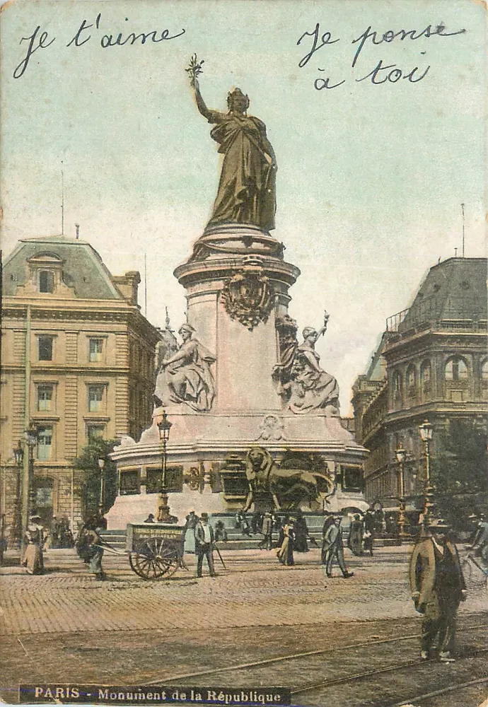 Paris - Monumento da República — editor e número de série ilegíveis - Frente