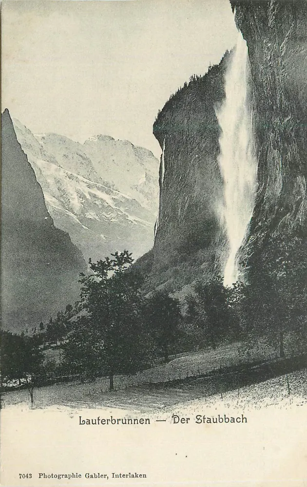 Lauferbrunnen — Der Staubbach — Photographie Gabler, Interlaken, n°7043 - Frente