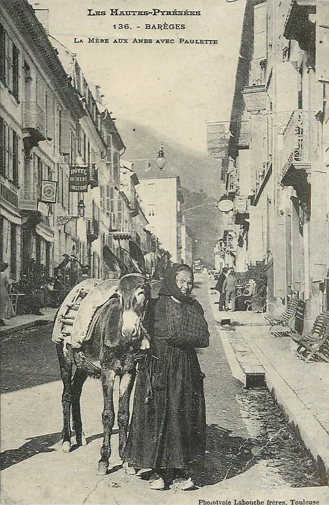 Barèges — Die Frau mit den Eseln mit Paulette — Lahouche Brüder Phototypie, Toulouse - Vorderseite