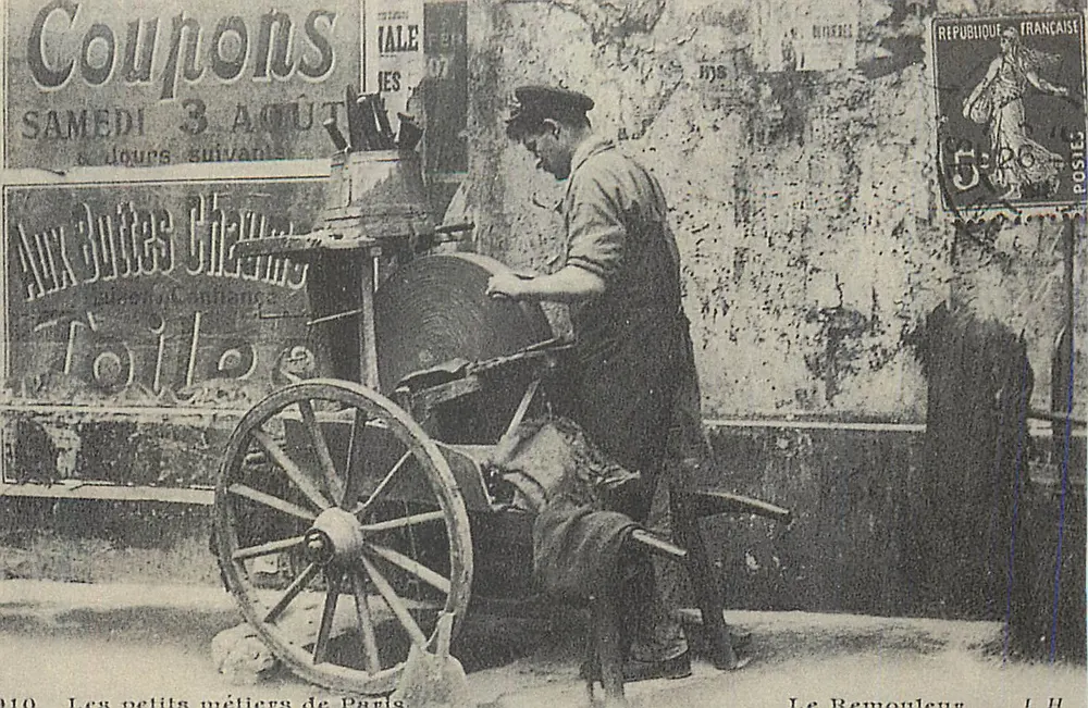 Os pequenos ofícios de Paris — O Remouleur — O Remouleur, J.H. - Frente