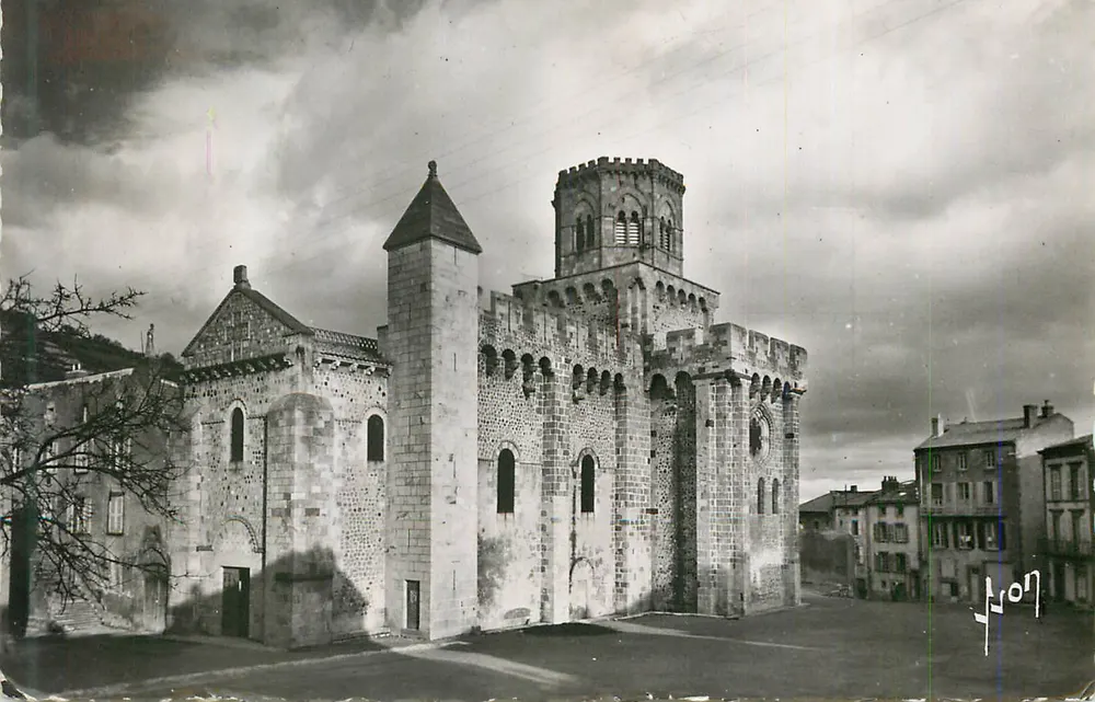 Abbaye de Saint-Pierre d'Arles — Gesamtaufnahme — Verlag J. Aron - Vorderseite
