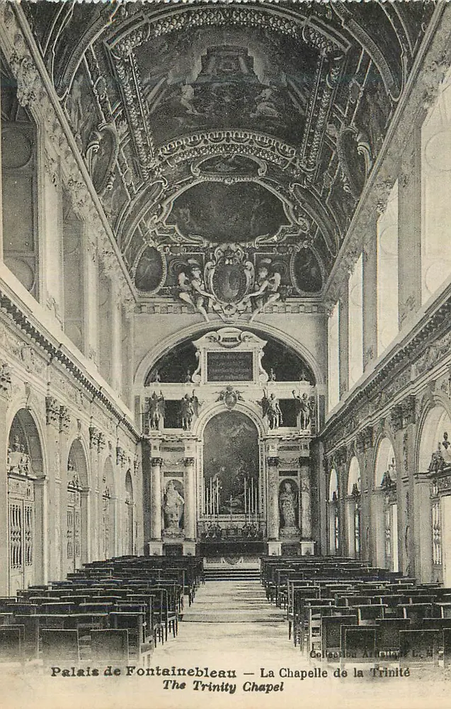 Schloss Fontainebleau — Die Kapelle der Dreifaltigkeit - Vorderseite