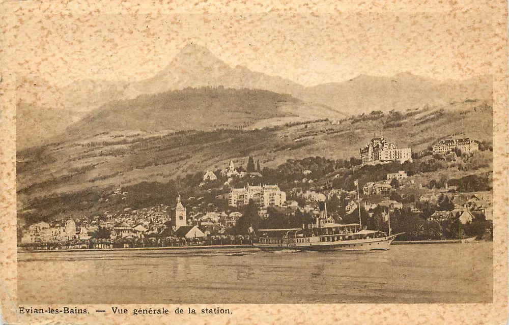Evian-les-Bains — Vue générale de la station - Recto