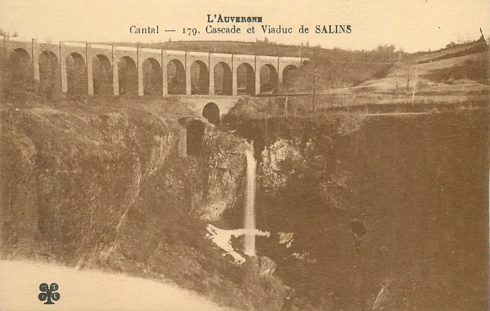 Wasserfall und Viadukt von Salins — Cantal — 179 — Auvergne - Vorderseite