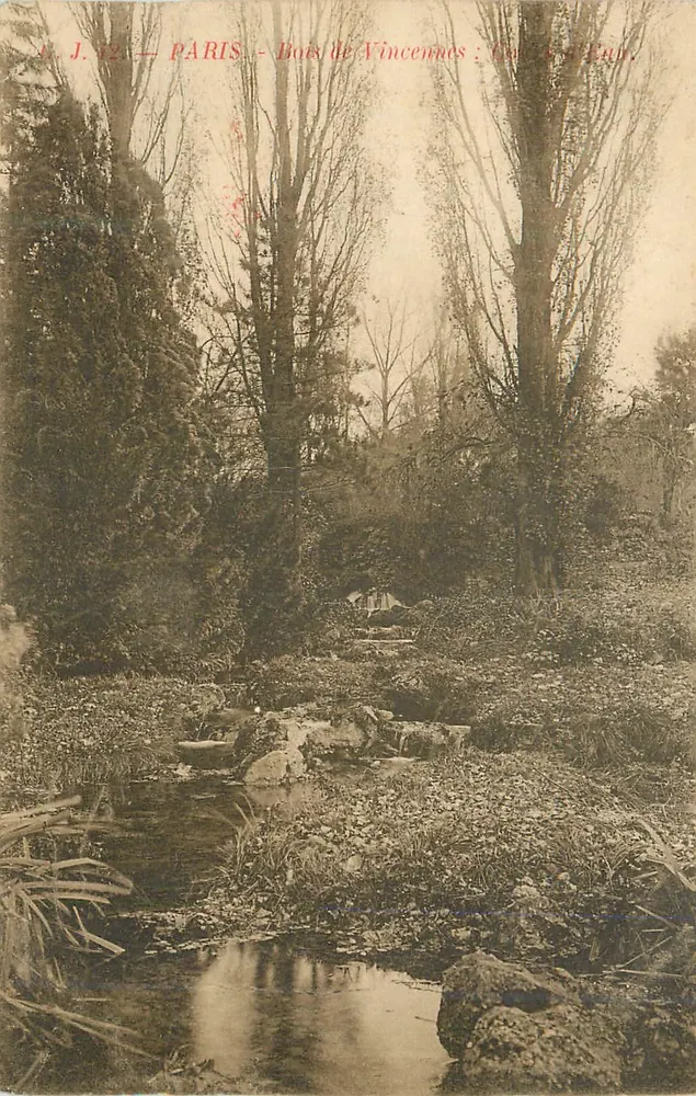 Bois de Vincennes: Cachoeira de Equinócio — J. 12, Paris - Frente