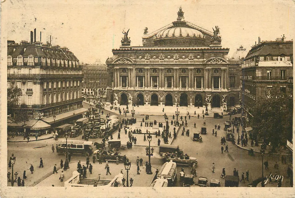 Ópera Garnier — Paris — editor Yvon, n° de série 207 - Frente