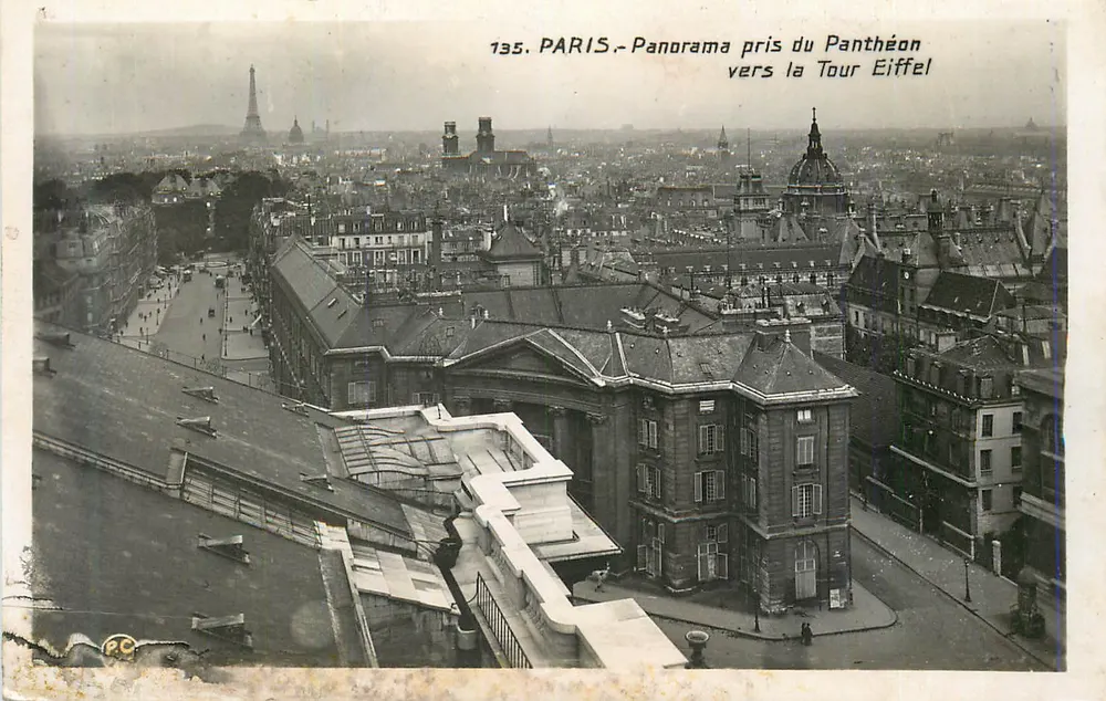 Paris - Panorama tirado do Panthéon em direção à Torre Eiffel — editor RC, n° 135 - Frente
