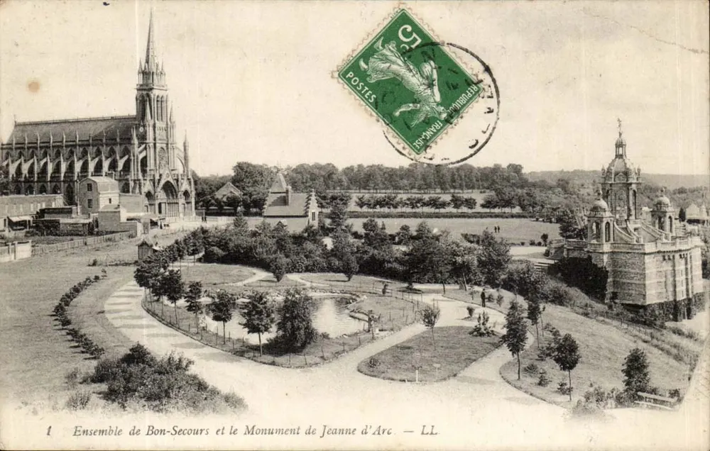 Conjunto de Bon-Secours e o Monumento de Joana d'Arc — LL - Frente
