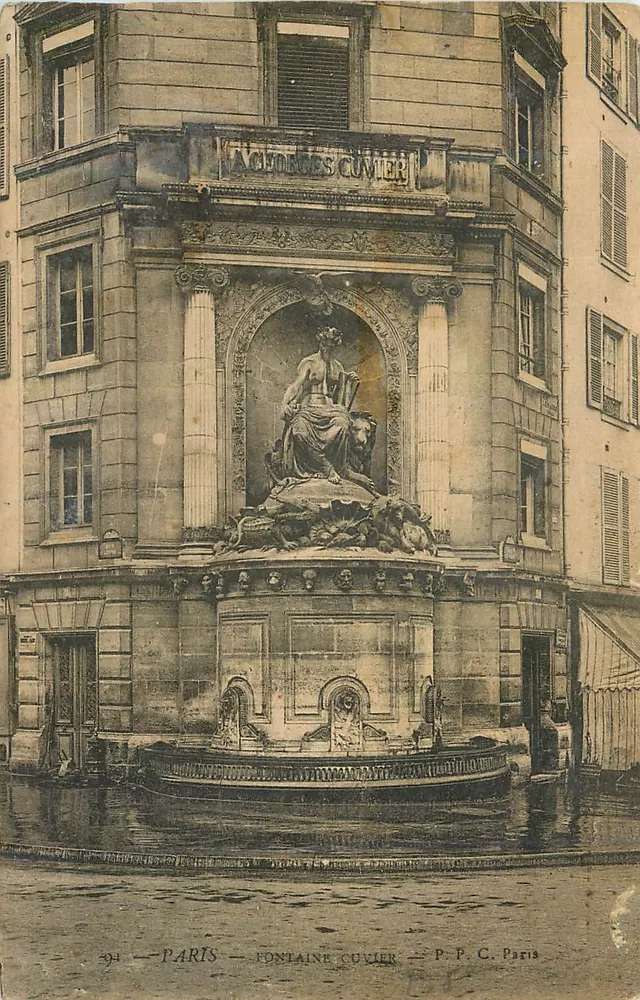 Paris — Fontaine Cuvier — P.P.C. Paris - Frente