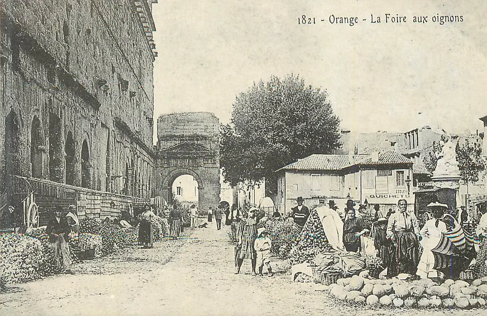 Orange - A Feira dos Alhos — Guichet - Frente