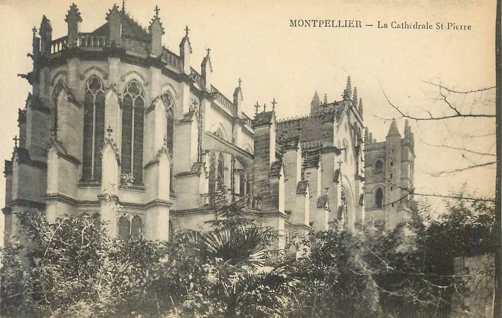 Montpellier — De Sint-Pieterkerk - Voorkant
