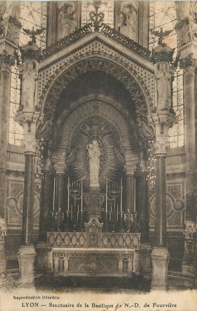 LYON — Sanctuarium der Basilika Notre-Dame de Fourvière — Reproduktion verboten - Vorderseite