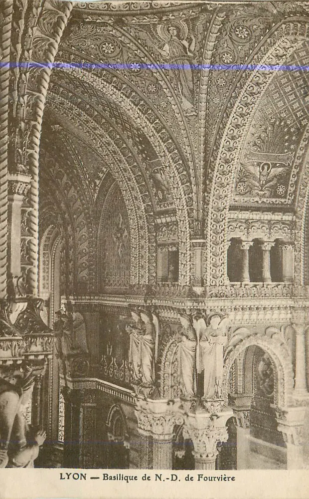 LYON — Basílica de N.-D. de Fourvière - Frente