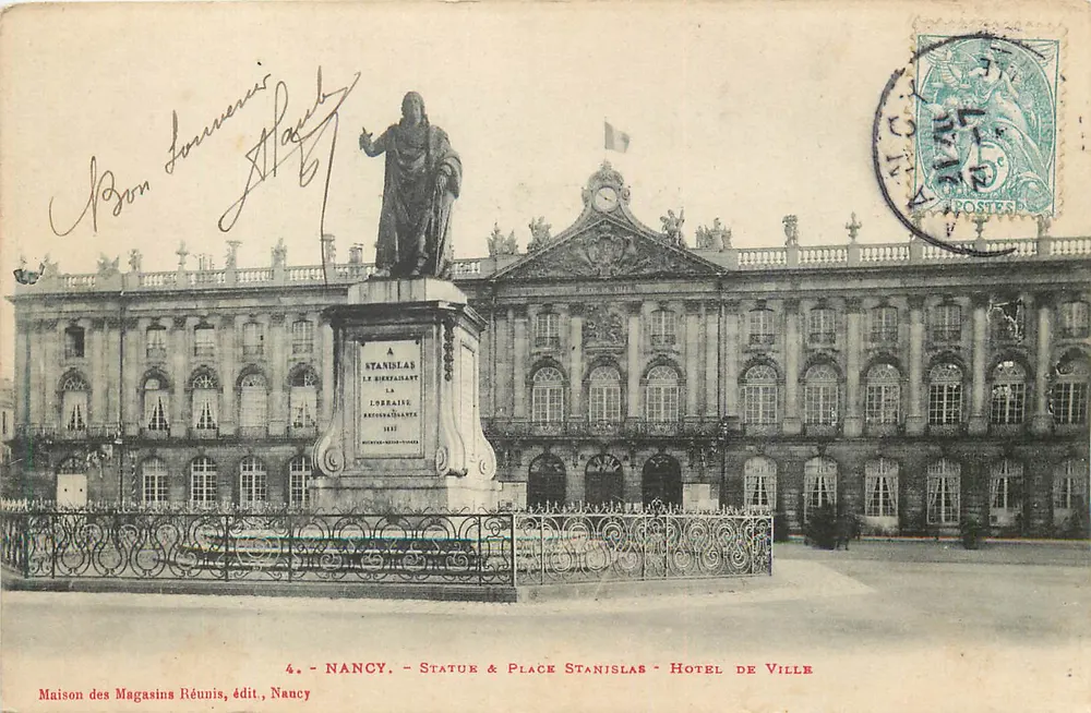 Nancy — Estátua de Stanislas Leszczynski & Hotel de Ville - Frente