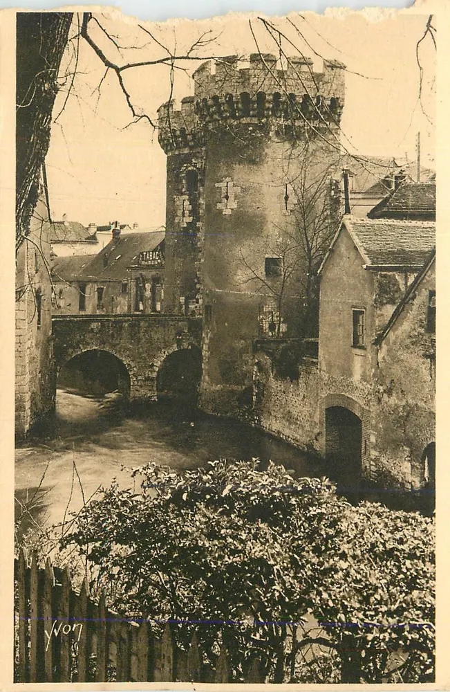 Stadttor — Wachturm — Yvon - Vorderseite