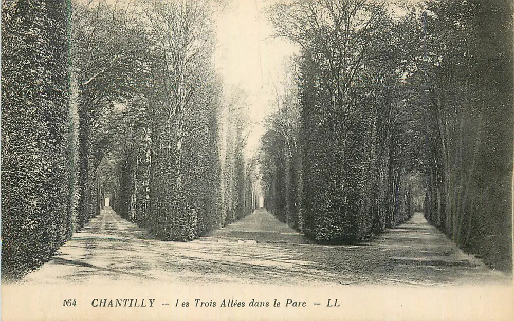 Chantilly — As Três Avenidas no Parque — LL - Frente