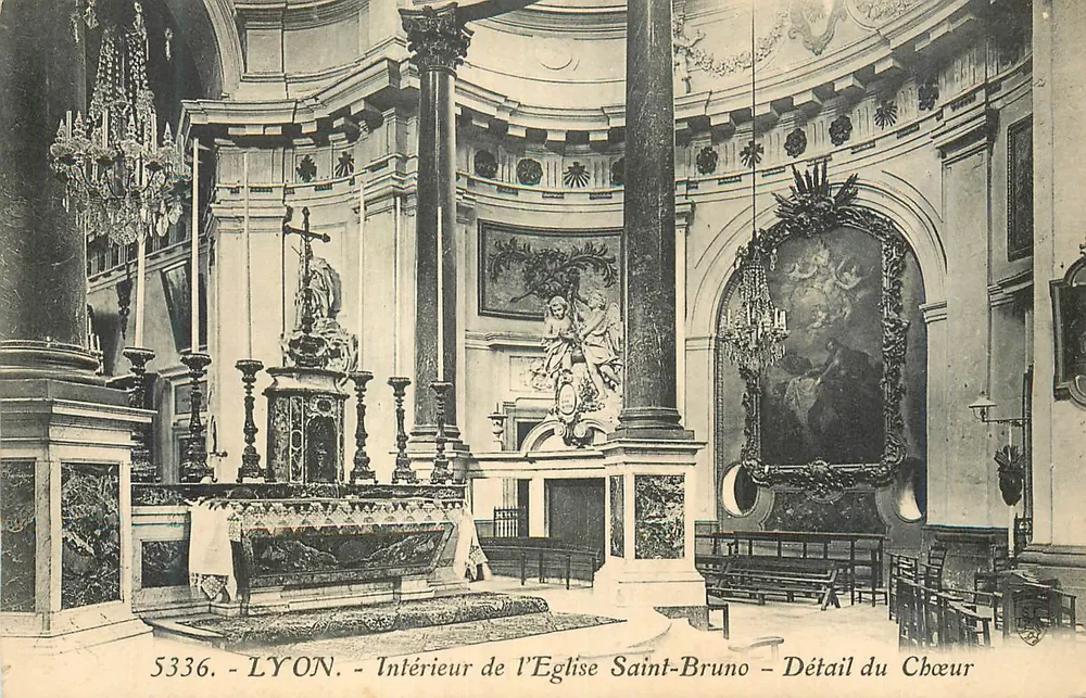 LYON - Innenansicht der Kirche Saint-Bruno - Detail des Chors - Vorderseite