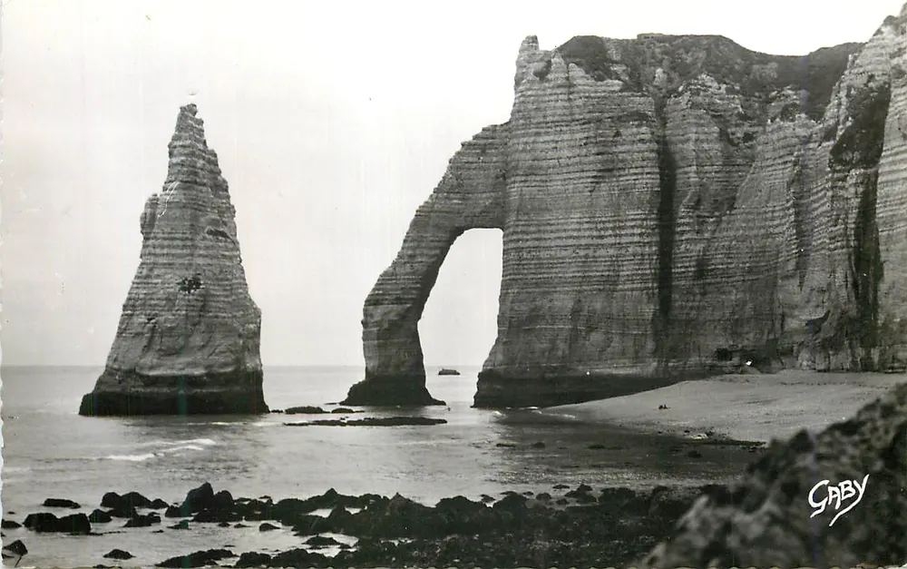 Kliff von Étretat — Bogen und Spitze — Saby - Vorderseite