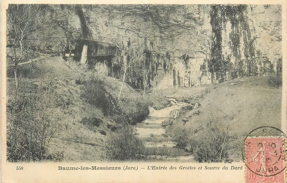 Baume-les-Messieurs (Jura) — Ansicht des Eingangs in die Höhlen und Quelle des Dard — E. P. PARIS, n° 550 - Vorderseite