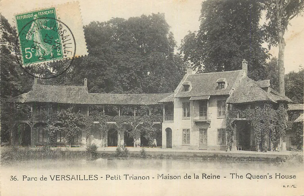 Parc de VERSAILLES - Petit Trianon - Maison de la Reine - The Queen's House - Recto
