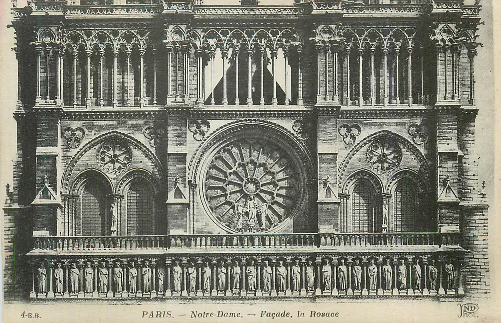 Paris — Catedral de Notre-Dame — Facha, a Rosace — JND Phot. - Frente