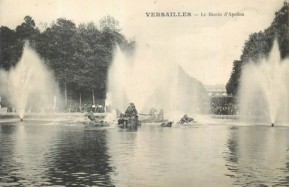 Versailles — O Bassin d'Apollon - Frente