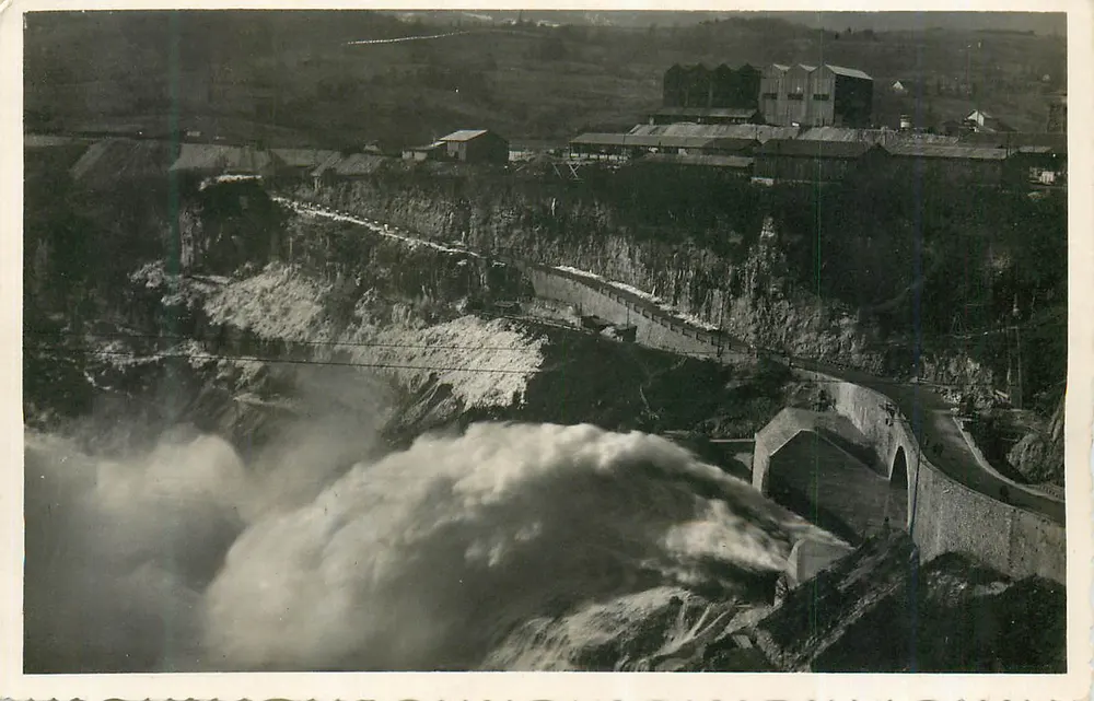 Wasserfall der Ourthe — Panoramablick — unbekannter Verlag - Vorderseite