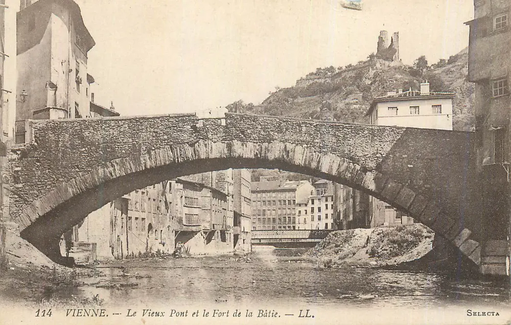Wien — Der Alte Brücke und die Festung La Bâtie — LL. - Vorderseite