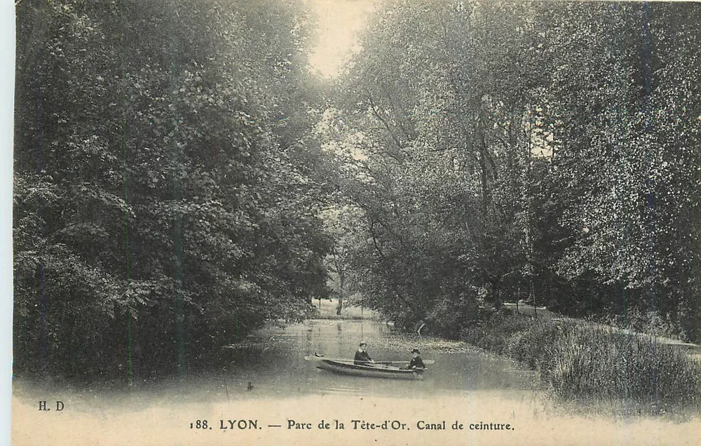 LYON — Parc de la Tête-d'Or. Gürtelkanal. - Vorderseite
