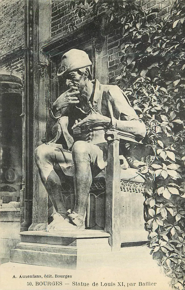 Bourges — Estátua de Luís XI, por Bafflier - Frente