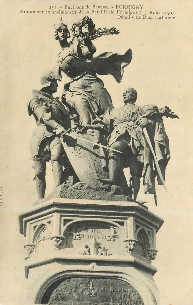 Gedenkmonument zur Schlacht von Formigny — Nahe Bayeux — Der Herzog, Bildhauer - Vorderseite