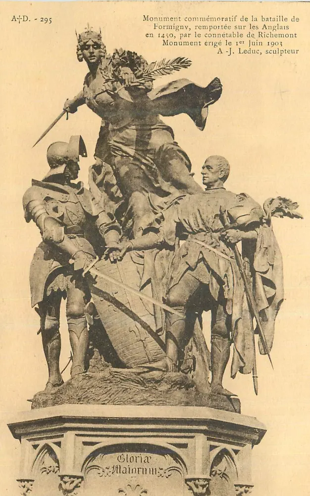 Gedenkmonument der Schlacht von Formigny — A.-J. Leduc, Bildhauer — A.D. - 295 - Vorderseite