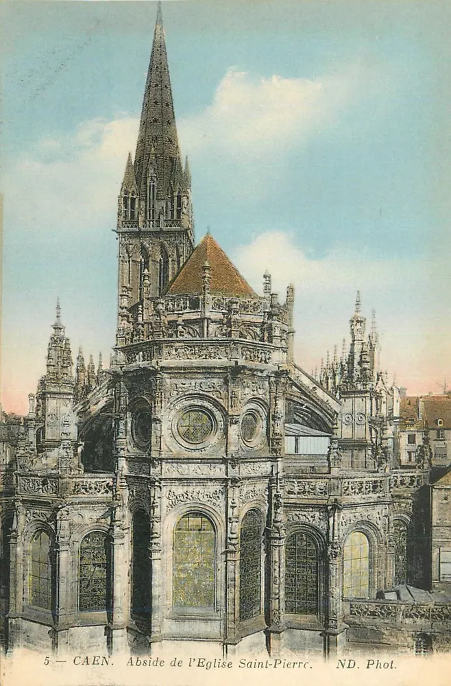 Caen — Abside da Igreja de São Pedro — ND. Fot. CAEN - Frente