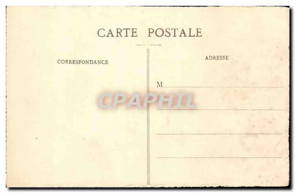 Castelo de Pierrefonds — antes da Restauração e Atualmente — Editor : - Verso