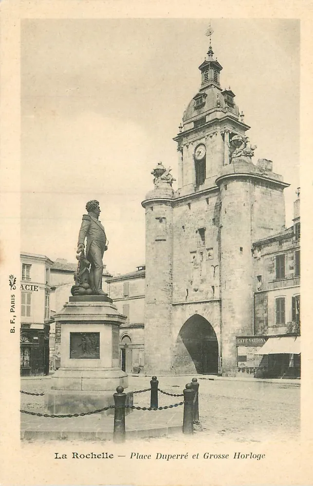 La Rochelle — Place Duperré und Grosse Horloge — B.F. Paris - Vorderseite