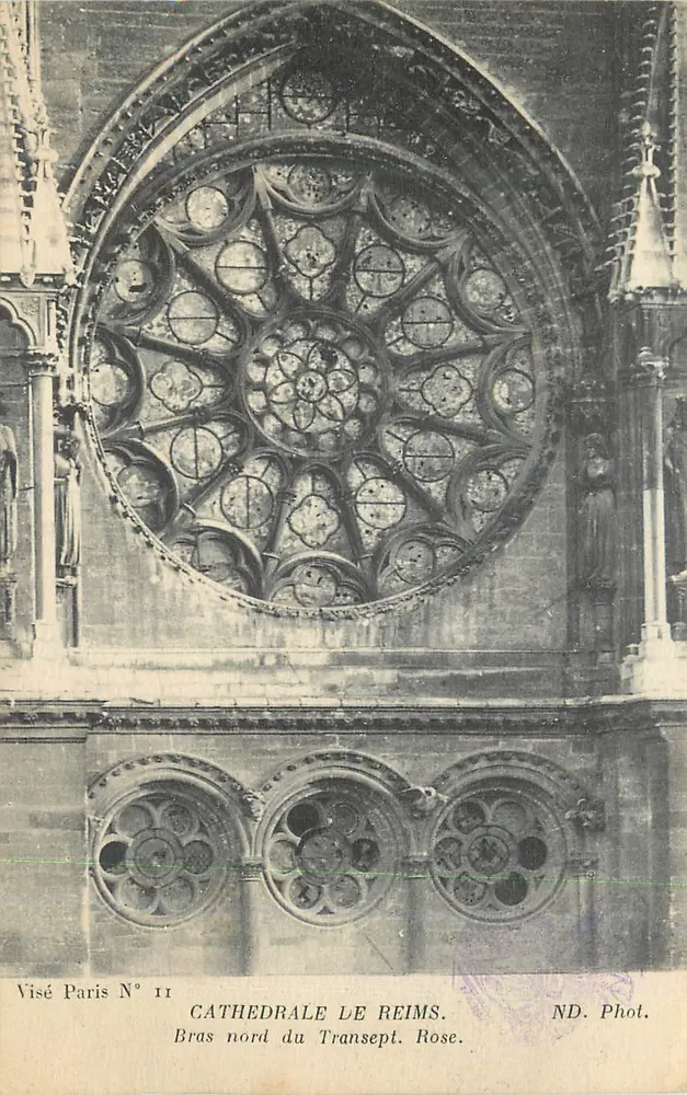 Kathedrale von Reims — Nordarm des Querbaus, Rosefenster - Vorderseite