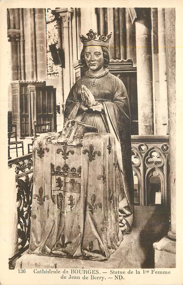 Kathedrale von BOURGES — Statue der ersten Frau von Jean de Berry — ND. - Vorderseite