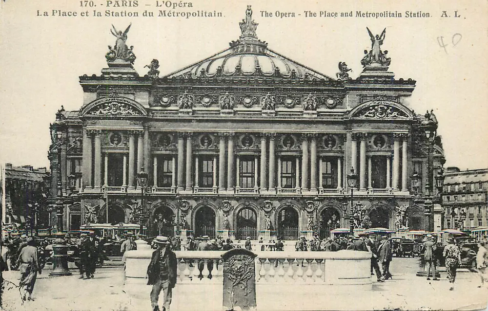 PARIS — Das Opernhaus — Der Platz und die Metro-Station — A. L. 170. - Vorderseite