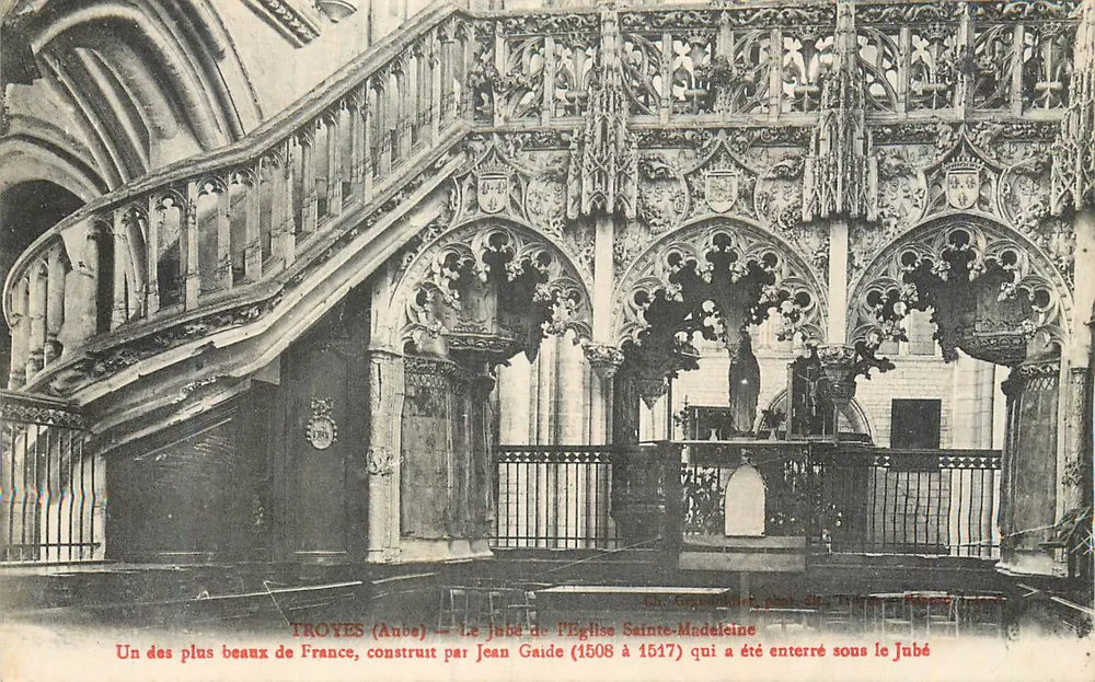 Troyes (Aube) — Der Jubé der Kirche Sainte-Madeleine — von Jean Gaide gebaut (1508 bis 1517) - Vorderseite