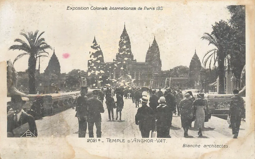 Temple d'Angkor-Vat — Exposition Coloniale Internationale de Paris 1931 — Blanche Architectes - Frente