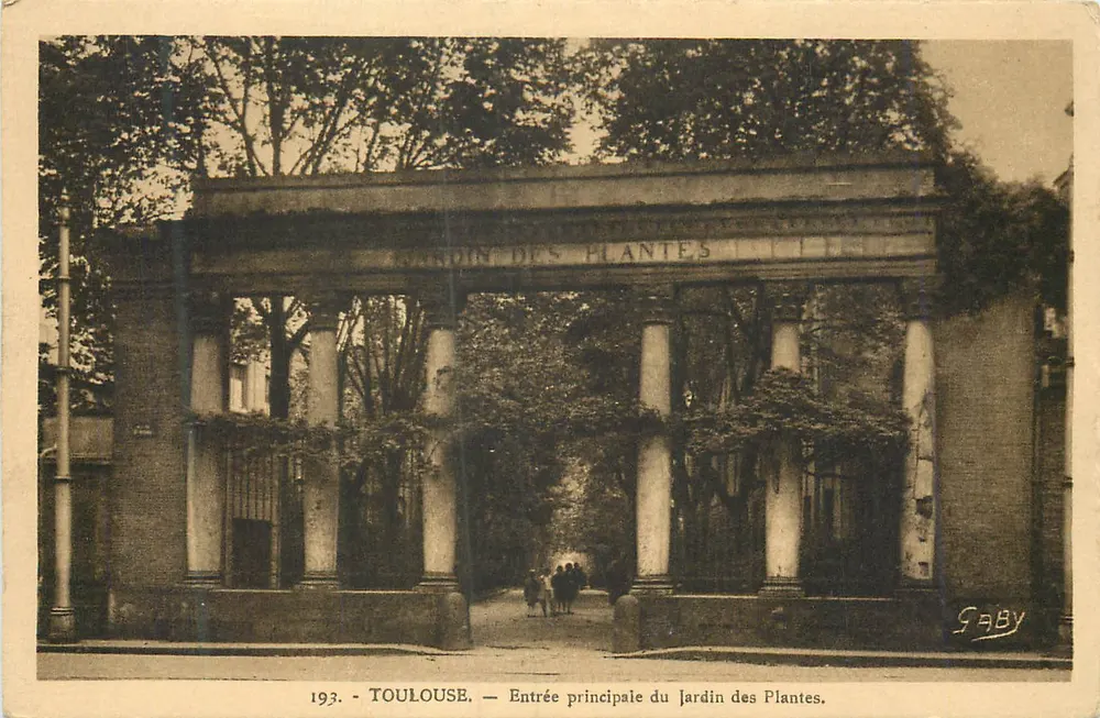 Jardin des Plantes — Haupteingang — Gaby - Vorderseite