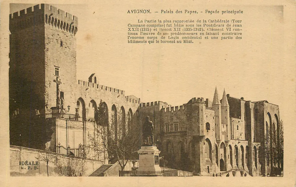 Avignon — Palácio dos Papas — Facha principal — Ideal m. F. B. - Frente